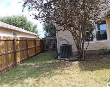 3916 Cherry Tree Drive - Photo Thumbnail 16