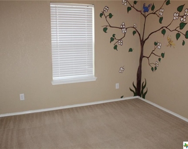 3916 Cherry Tree Drive - Photo Thumbnail 10