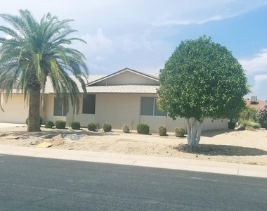 12326 W Rock Springs Drive - Photo Thumbnail 2