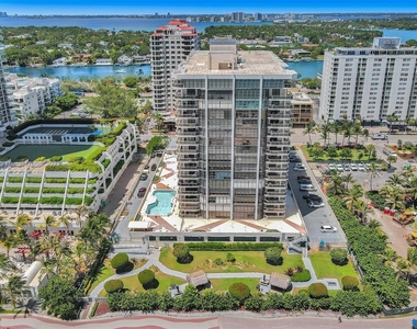 6423 Collins Ave - Photo Thumbnail 59