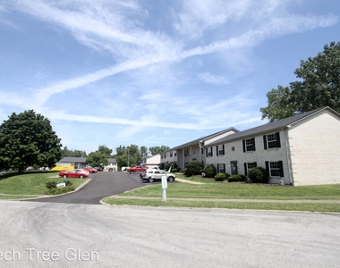 240 Grovewood Place - Photo Thumbnail 10