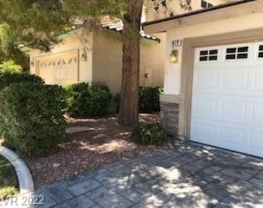 972 Upper Meadows Place - Photo Thumbnail 5