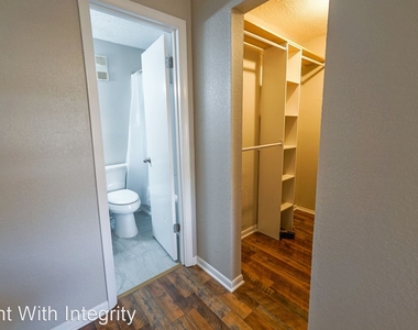 403 Hayden Rd Apt 223 - Photo Thumbnail 11