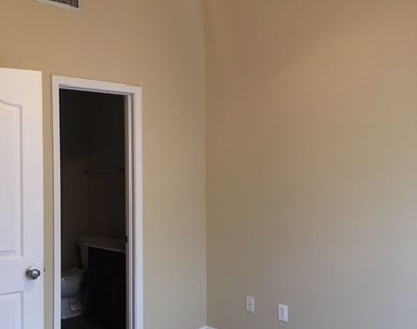 2961 South Rutherford Blvd., Apt. C3 - Photo Thumbnail 8