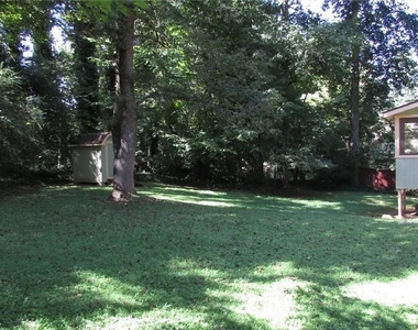 11210 Hembree Springs Drive - Photo Thumbnail 2