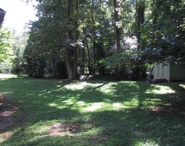 11210 Hembree Springs Dr - Photo Thumbnail 2