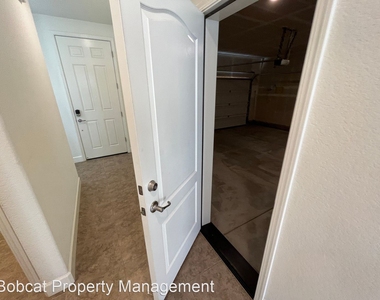 1113 Lahontan Dr - Photo Thumbnail 26