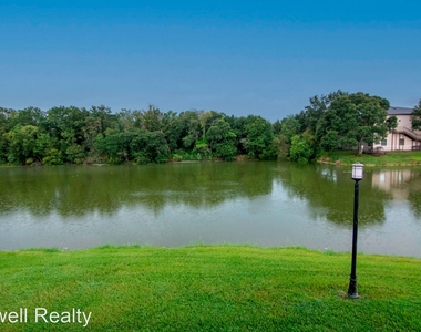 221 Lake Brook Circle #206 - Photo Thumbnail 2