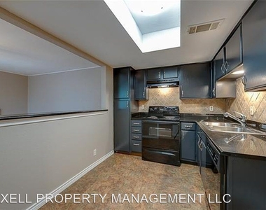 5829 Phoenix Dr Unit 109-d - Photo Thumbnail 10