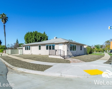 4704 Altadena Ave - Photo Thumbnail 0