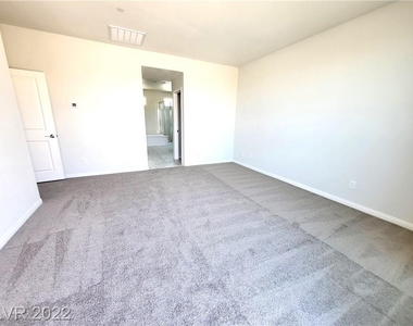 11560 Salt Creek Avenue - Photo Thumbnail 27