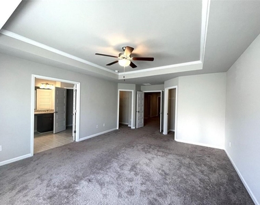 4280 Sunny Oak Lane - Photo Thumbnail 11