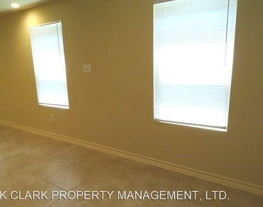 7006 Lakeview Dr #101 - Photo Thumbnail 22