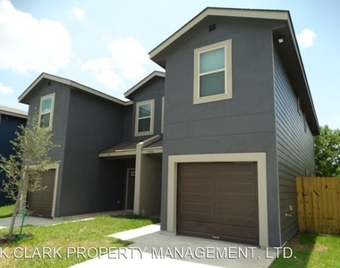 7006 Lakeview Dr #101 - Photo Thumbnail 4