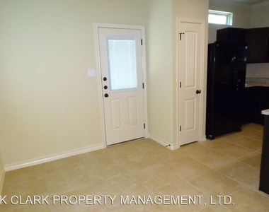 7006 Lakeview Dr #101 - Photo Thumbnail 18