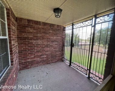 3800 E Ridge Pointe Circle - Photo Thumbnail 25