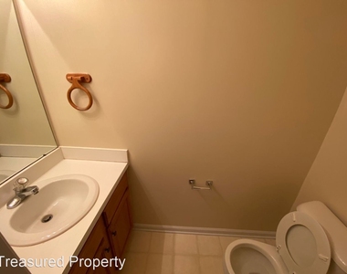 6809 Holly Mill Ct. - Photo Thumbnail 5