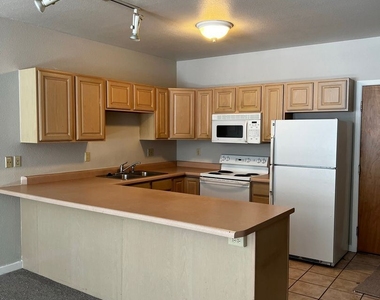 525 Red Lady Ave Unit 242 - Photo Thumbnail 1