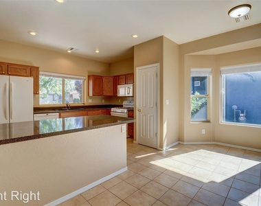 2125 Sirus Drive - Photo Thumbnail 11