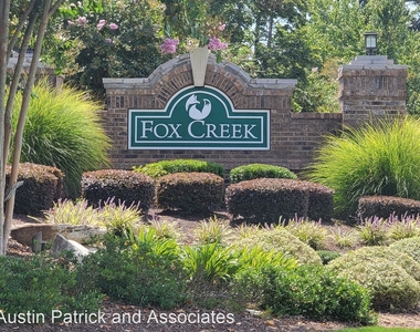 514 Fox Creek Crossing - Photo Thumbnail 39