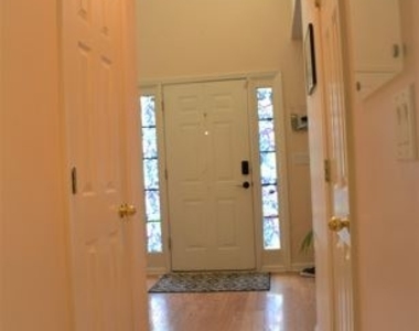 3486r Willgrove Court - Photo Thumbnail 15