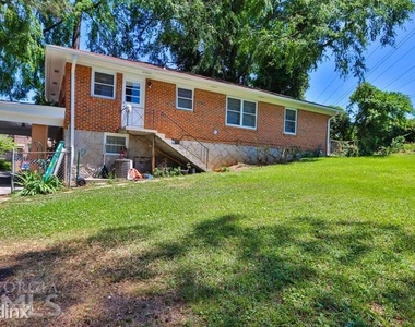 1831r Mcjenkin Drive - Photo Thumbnail 14