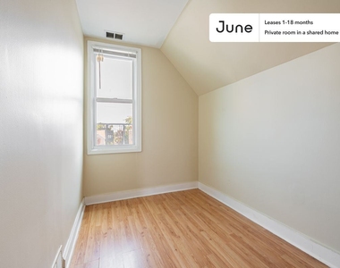 2619 North California Avenue, Chicago, Il, 60647 - Photo Thumbnail 2