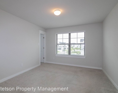 417 Fieldwood Drive Unit B - Photo Thumbnail 26