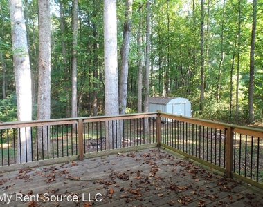 640 Hunters Cove Lane - Photo Thumbnail 5