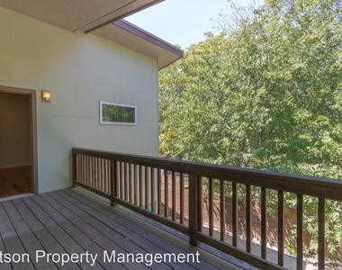 1702 Forest Hill Dr. Unit A - Photo Thumbnail 27