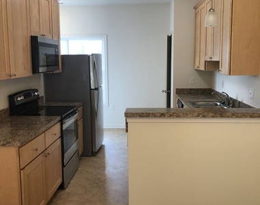 1620 Allison Way Unit 2 - Photo Thumbnail 7