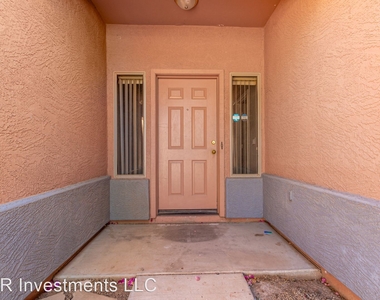 7927 W. Mohave St. - Photo Thumbnail 4