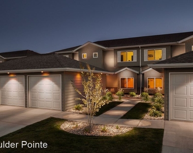 Boulder Pointe Town Homes 7601 W. Snapdragon Street - Photo Thumbnail 1