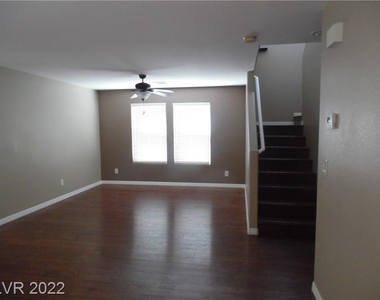 6155 Alpine Tree Avenue - Photo Thumbnail 4