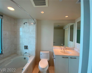 222 Karen Avenue - Photo Thumbnail 22