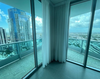 900 Biscayne Blvd - Photo Thumbnail 7