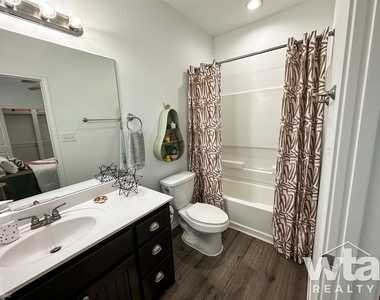 12839 Berthoud Ln - Photo Thumbnail 18