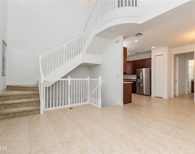 11726 Sw 13th Ct Unit#11726 - Photo Thumbnail 14