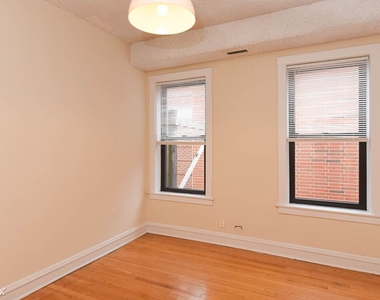 3521 N. Racine, Unit 4n - Photo Thumbnail 12