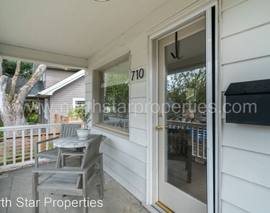 710 Se 61st Ave - Photo Thumbnail 4