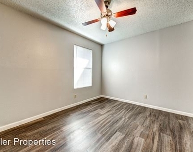 2406 Bluebonnet Ln #108 - Photo Thumbnail 6