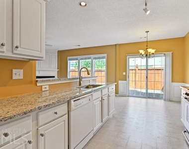 3629 Gainesway Tr Nw - Photo Thumbnail 4