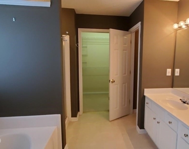 3629 Gainesway Tr Nw - Photo Thumbnail 11