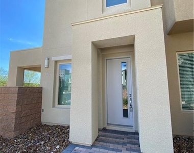 11250 Cactus Tower Avenue - Photo Thumbnail 2