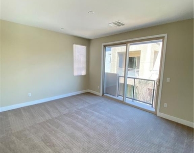 11250 Cactus Tower Avenue - Photo Thumbnail 12