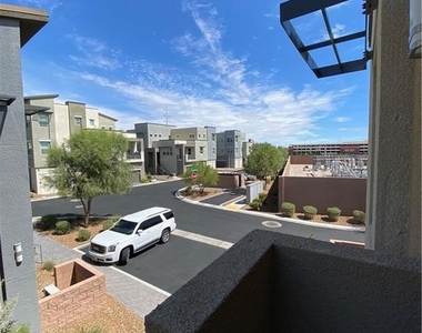 11250 Cactus Tower Avenue - Photo Thumbnail 14