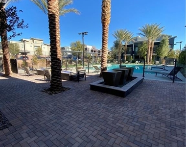 11250 Cactus Tower Avenue - Photo Thumbnail 31