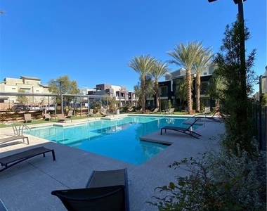 11250 Cactus Tower Avenue - Photo Thumbnail 36