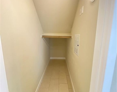 11250 Cactus Tower Avenue - Photo Thumbnail 27