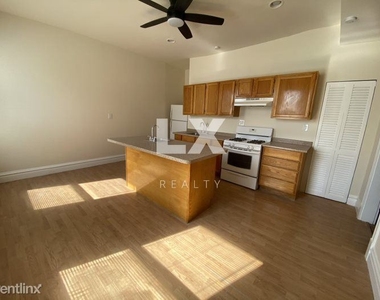 1325 N Homan Ave Apt 2s - Photo Thumbnail 0